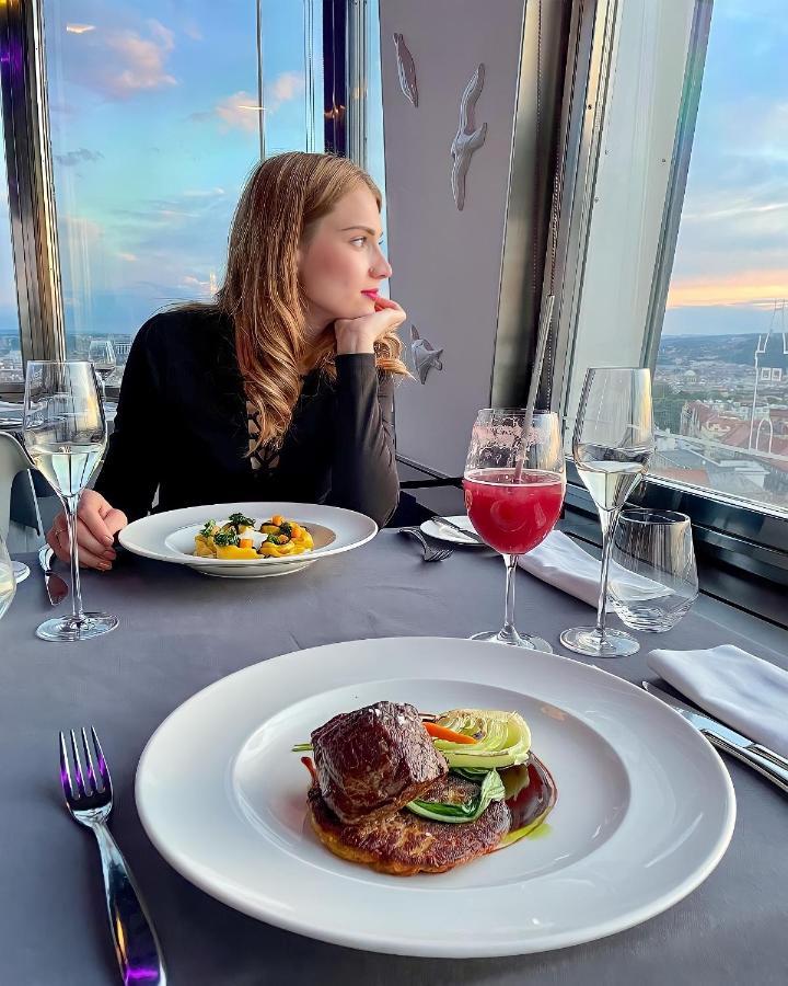Sky Suite Hotel Prága Kültér fotó